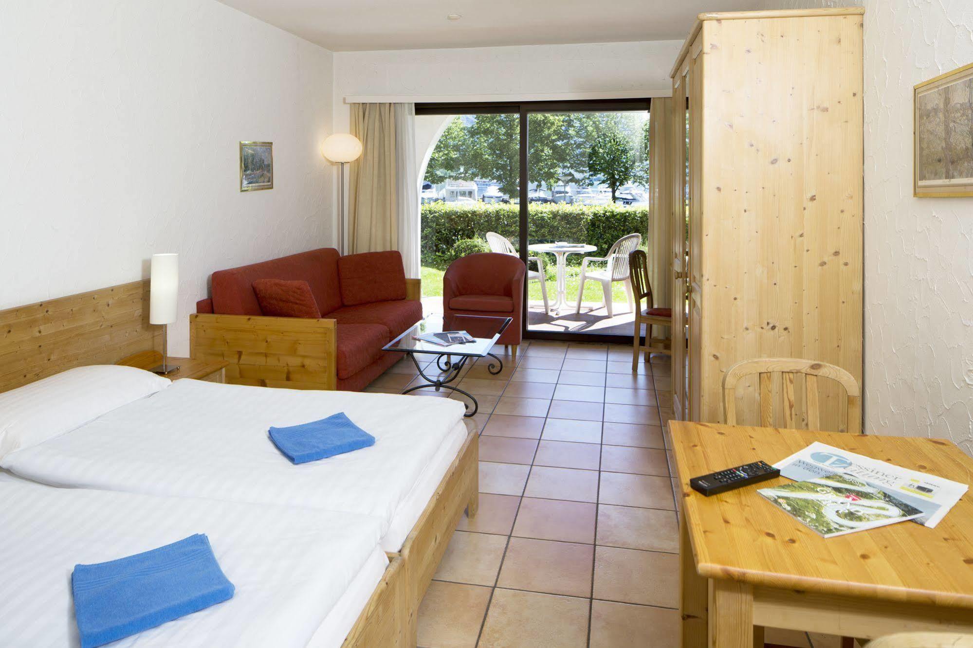 Aparthotel Al Lago Locarno Exteriör bild